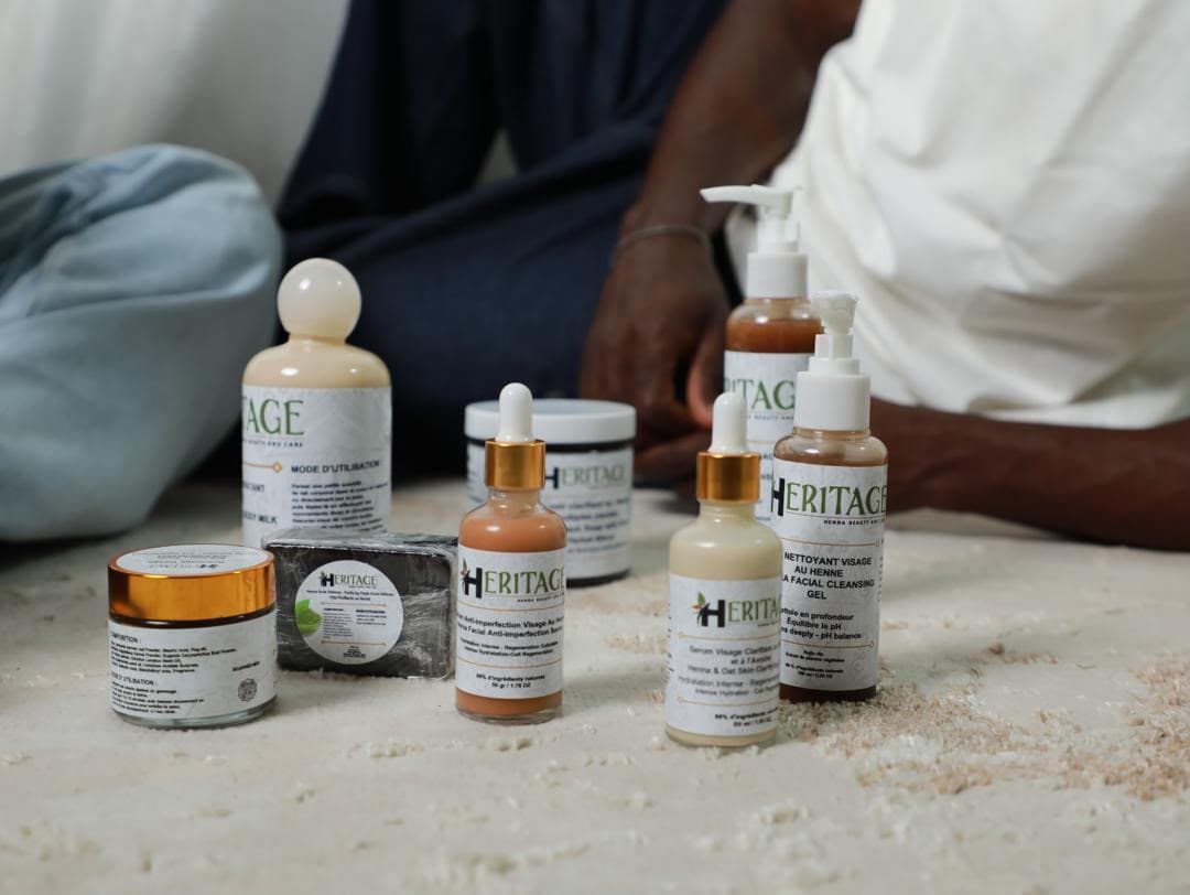 Couple Heritage du Henne souriant